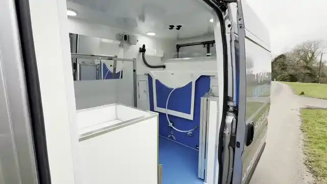 A tour inside one of our 4 Paws Mobile Spas